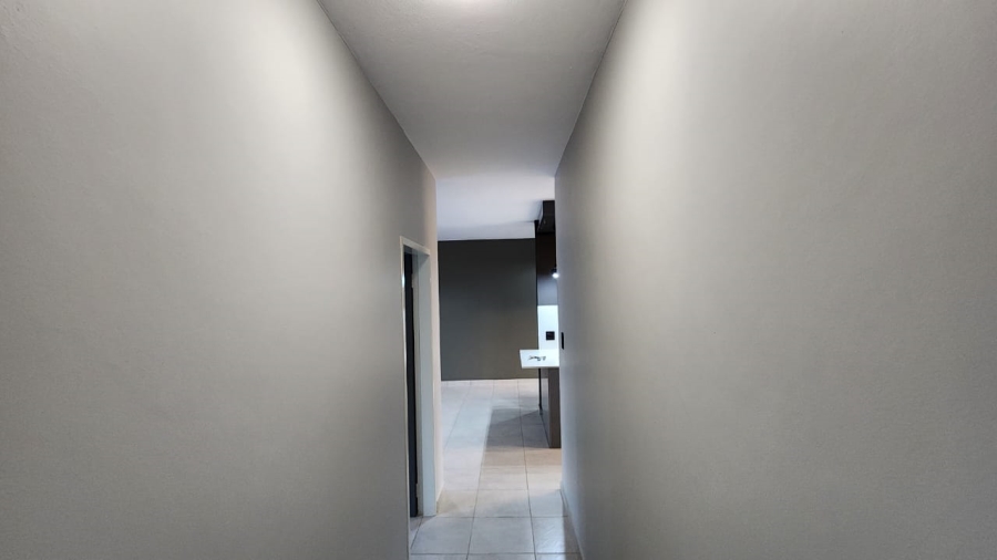 To Let 3 Bedroom Property for Rent in Waterval East North West